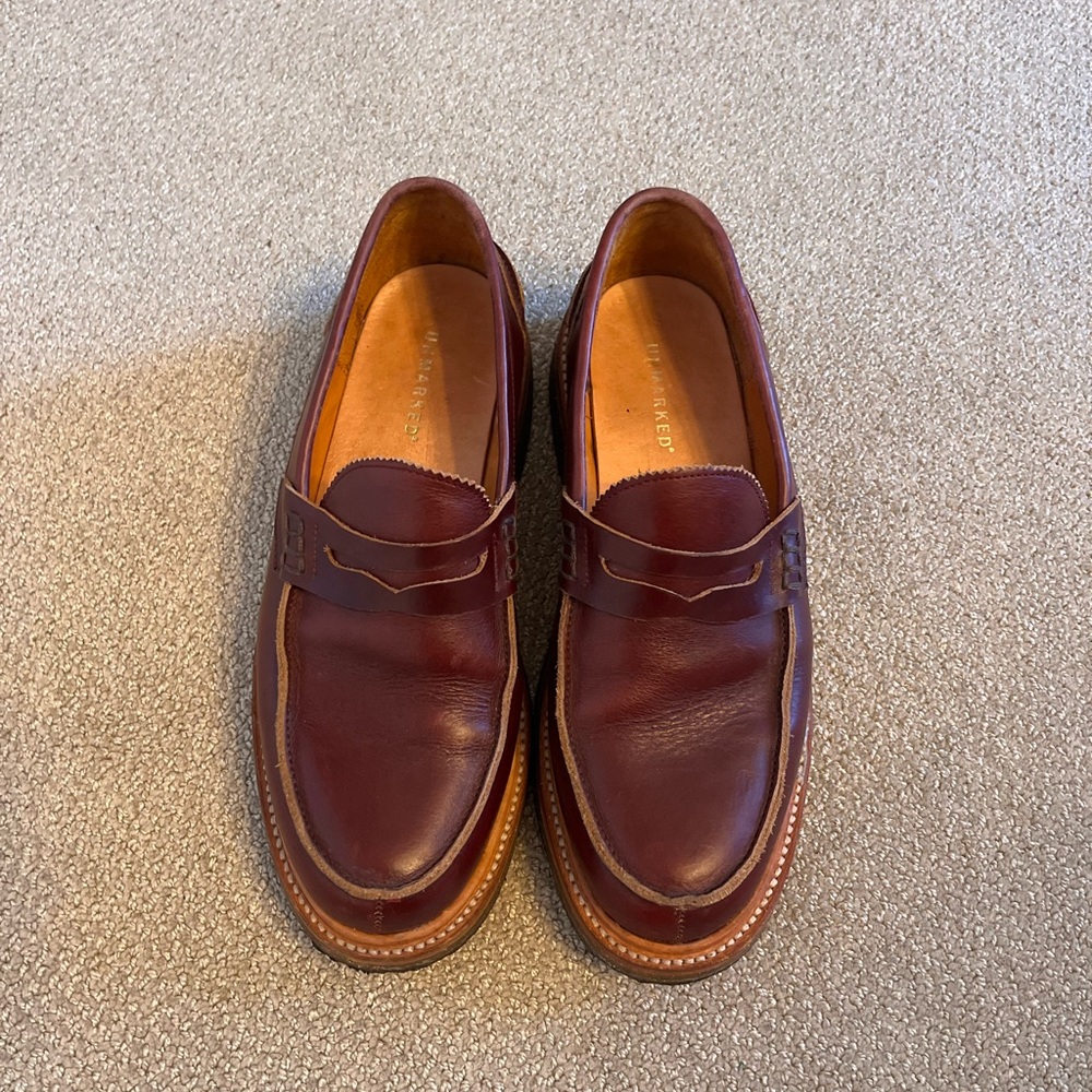 Unbranded Men's Burgundy Leather Penny Loafers - Picture 2 of 4